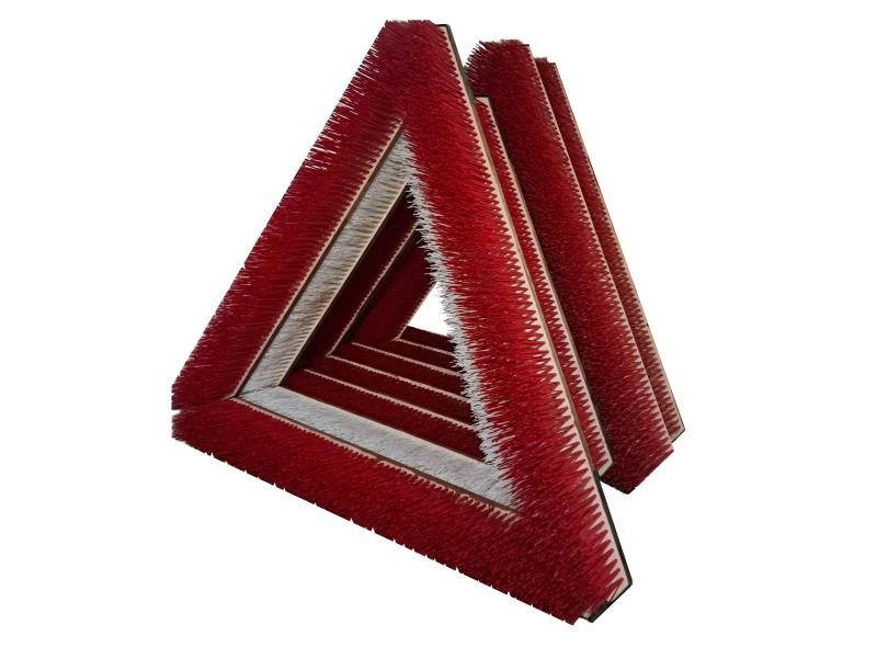 Szczotki do trawy zasypanej piaskiem kwarcowym i granulatem gumowym 